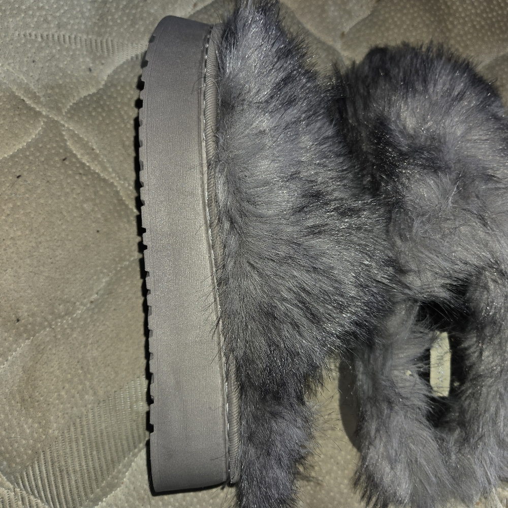 Gray Faux Fur Slippers